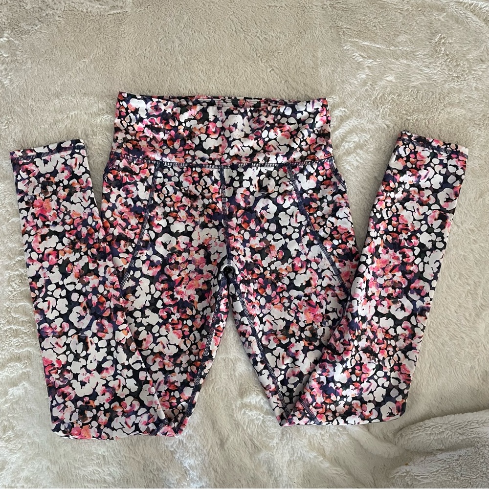 Old Navy Active Powersoft Side-Pocket Leggings Girl's Size XL (14-16) - Picture 2 of 6